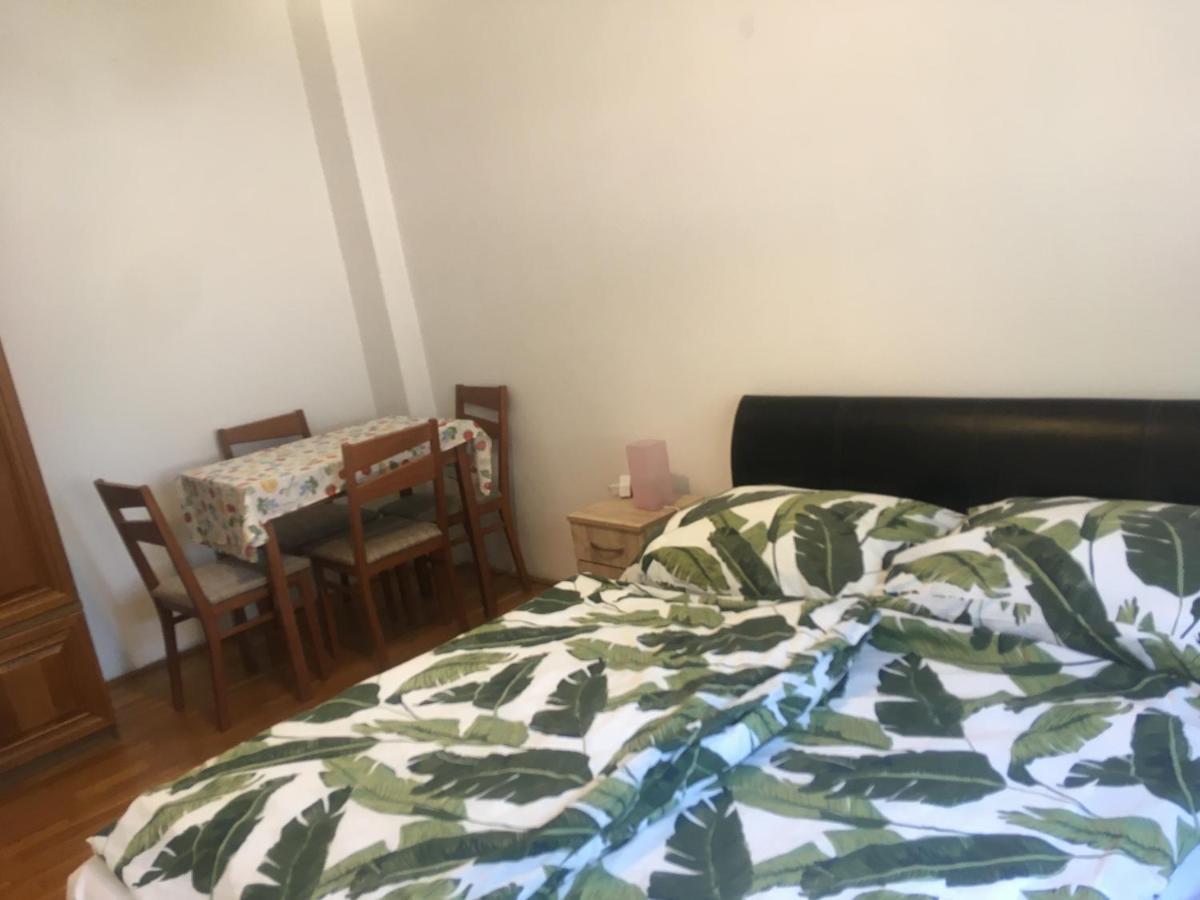 Apartment Honved N4. *